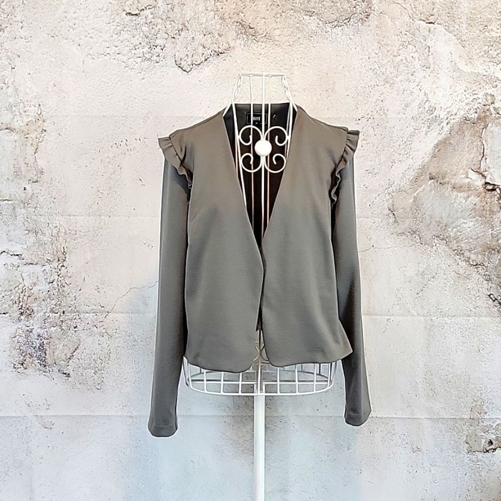 HAVE blazer in grey open front with ruffle trim Women's Size M